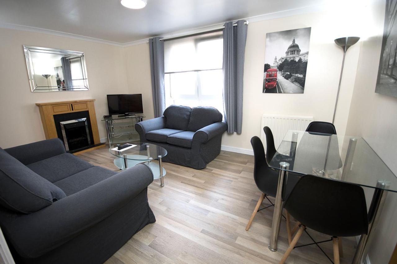 אדינבורו Lochend Serviced Apartments מראה חיצוני תמונה
