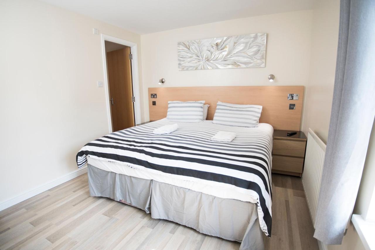 אדינבורו Lochend Serviced Apartments מראה חיצוני תמונה