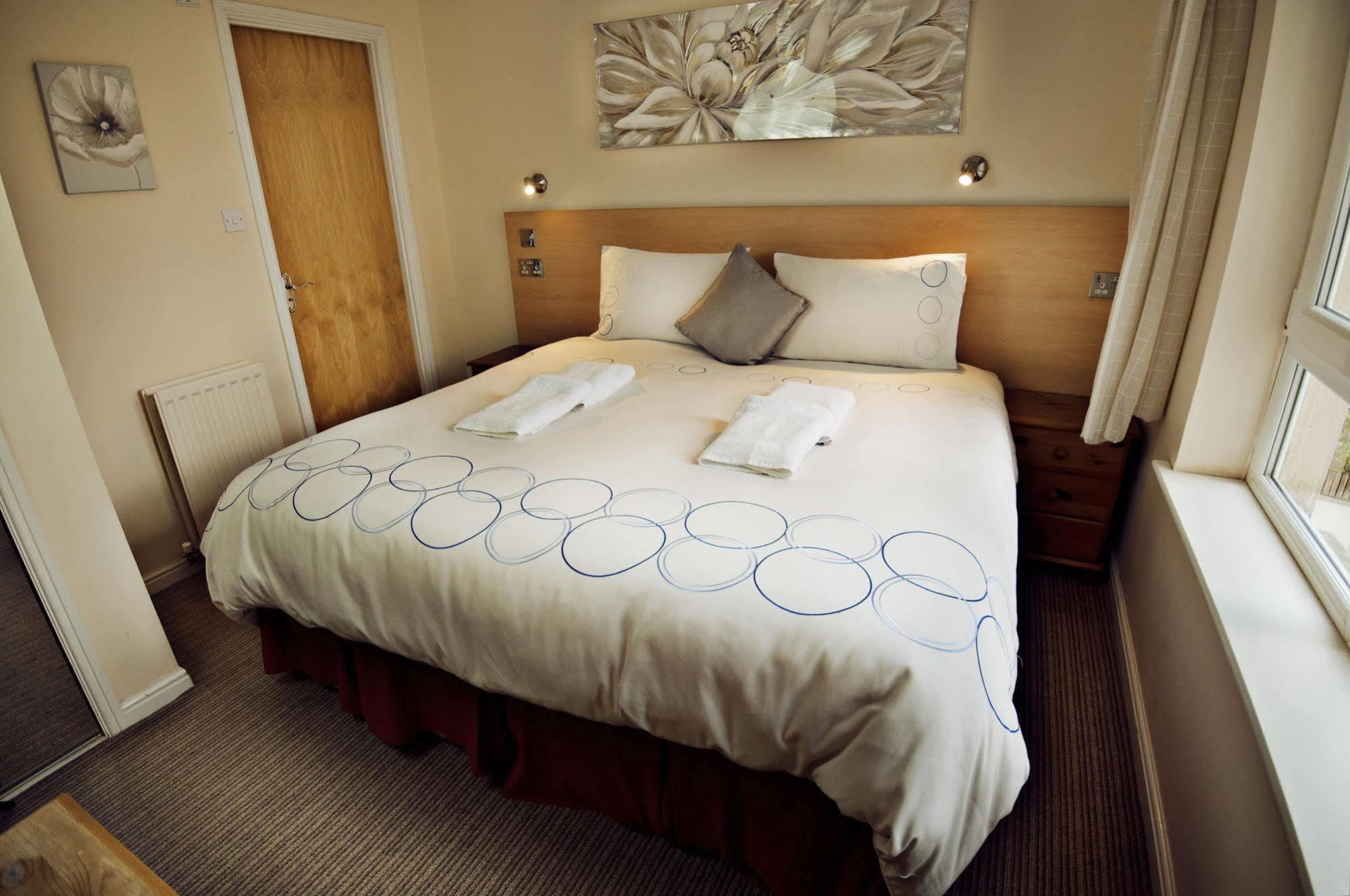 אדינבורו Lochend Serviced Apartments מראה חיצוני תמונה